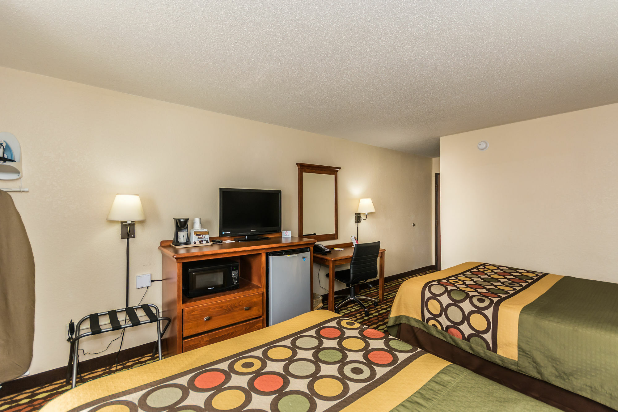 Super 8 By Wyndham Grand Forks Hotel Kültér fotó
